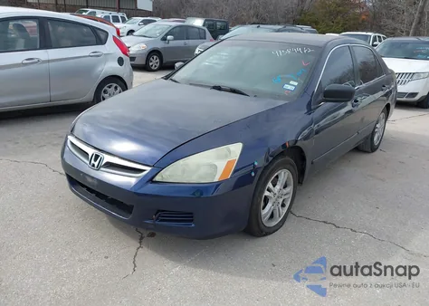 2007 Honda Accord 2.4 Lx из США, поврежденный, VIN 1HGCM56497A001405